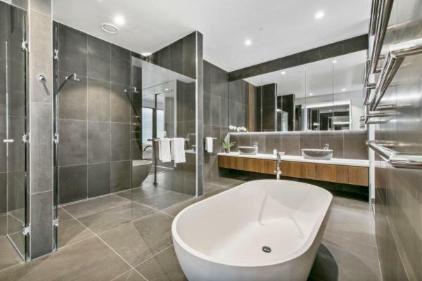 Experience Platinum Hotel Apartments Melbourne Exterior foto