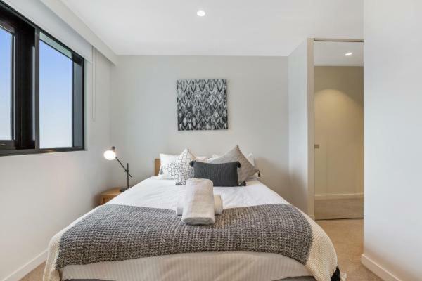 Experience Platinum Hotel Apartments Melbourne Exterior foto